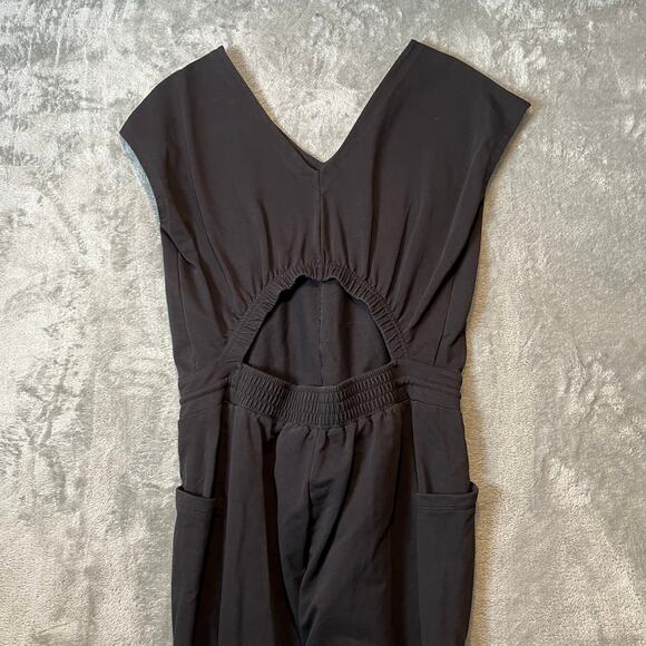 Patagonia Size Medium Women’s Organic Cotton Roaming‎ Jumpsuit Black - Picture 6 of 9